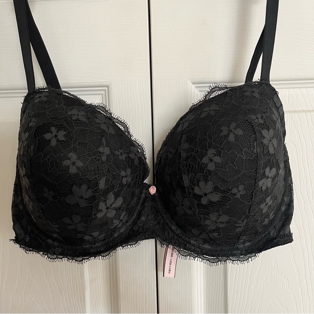 Victoria secret dream angels lined Demi 34DDD lightly used